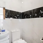 Pensión City Inn