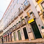 City Inn Pensión 4*
