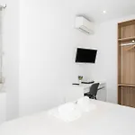 Pensión City Inn