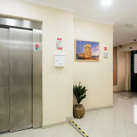 City Inn Pensión 3*