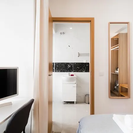 Pensión City Inn