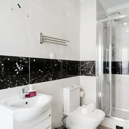 Pensión City Inn 3*